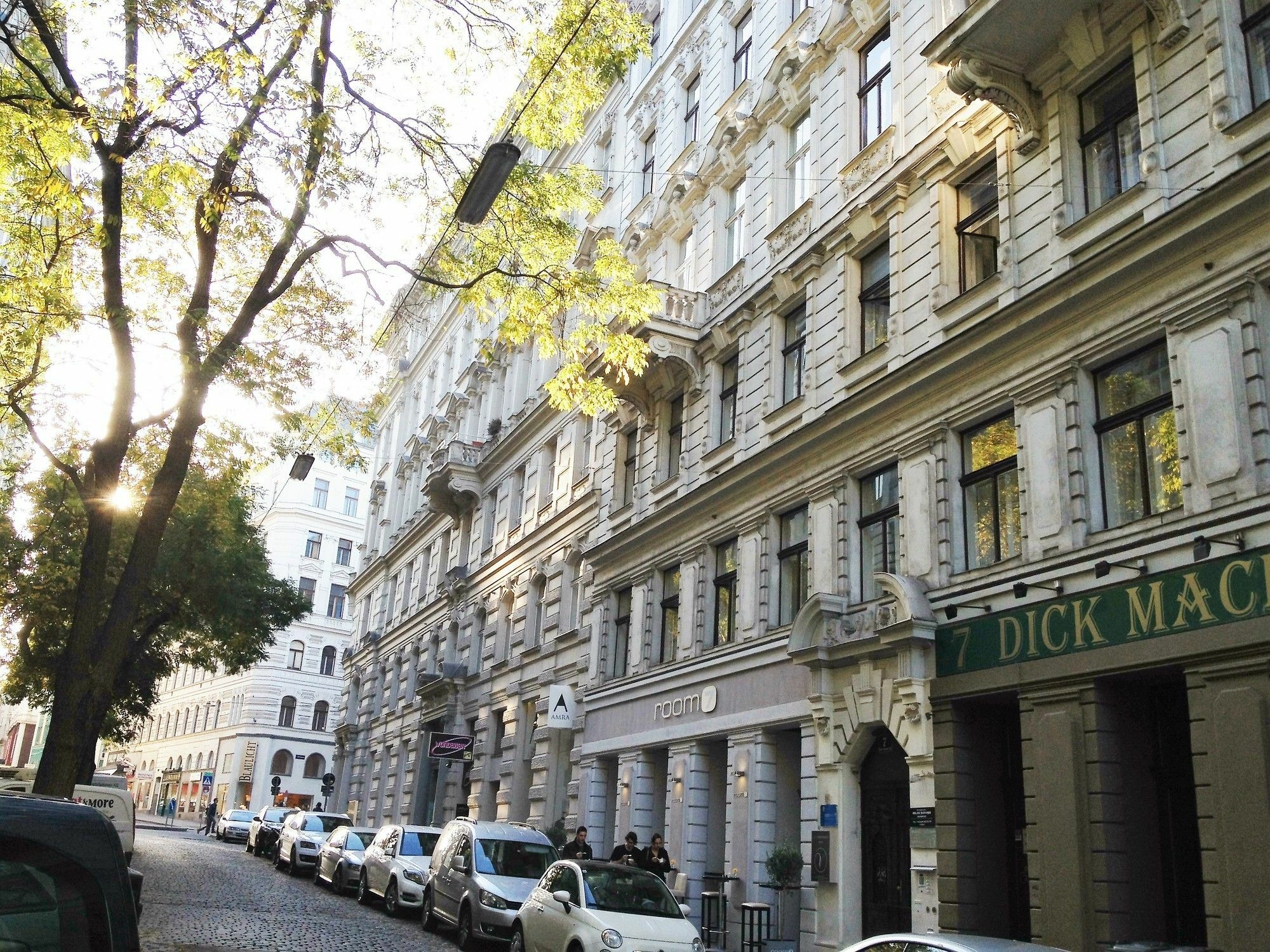 Smart Urban City Apartment Wina Bagian luar foto